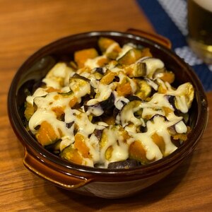 スキレットで☆長茄子とかぼちゃのチーズマヨ焼き★